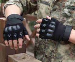 4.Military Fitness Touch Gloves (BLACK) Half